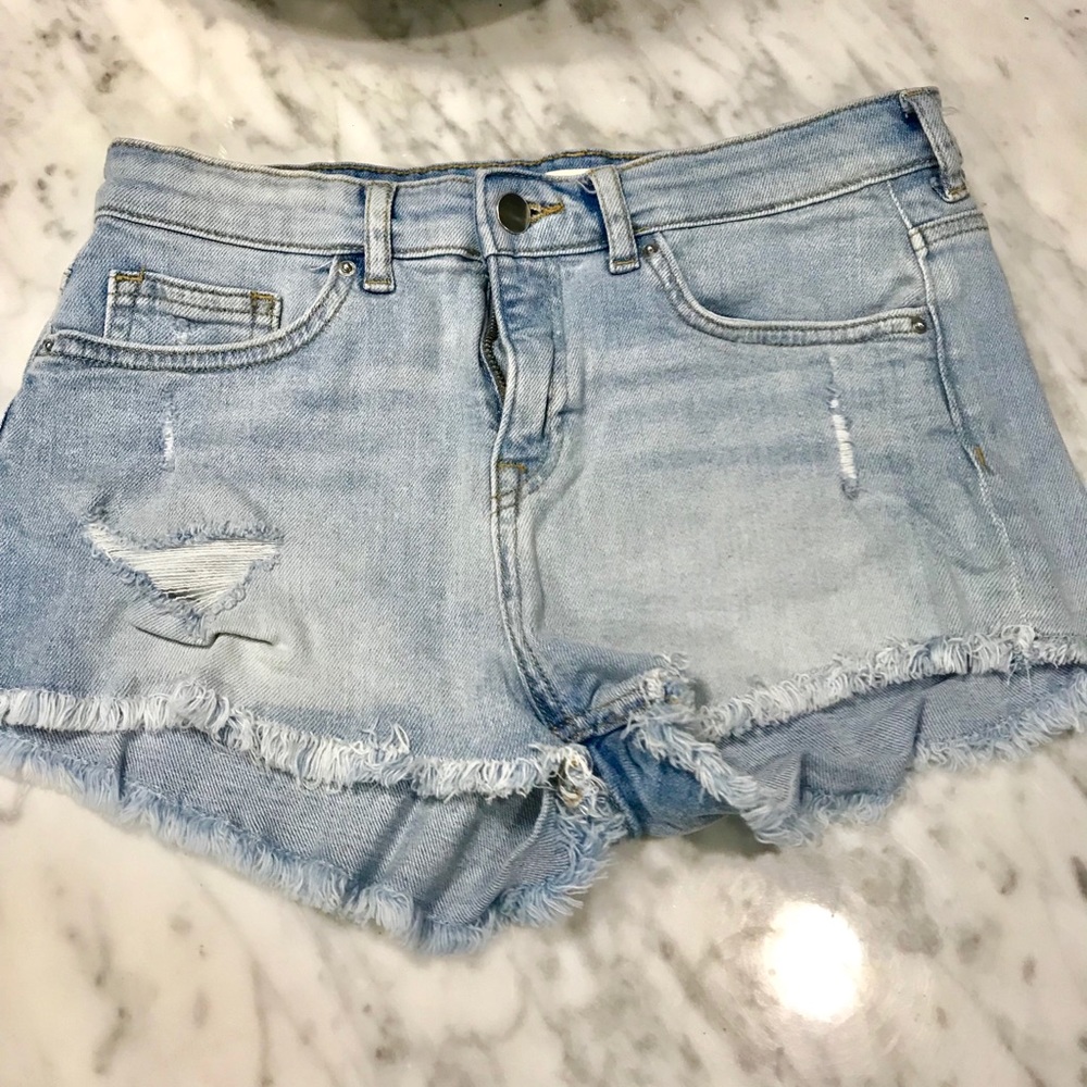 Mid rise Denim shorts